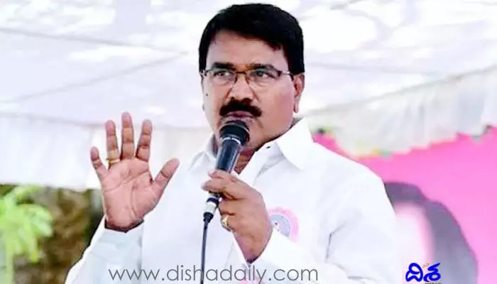 అమ్మవారి సాక్షిగా పచ్చి అబద్ధాలు.. పాదయాత్రలతో ప్రజలను మోసం చేయొద్దు అమ్మవారి సాక్షిగా పచ్చి అబద్ధాలు.. పాదయాత్రలతో ప్రజలను మోసం చేయొద్దు