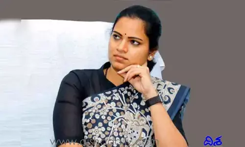 మాజీ మంత్రి రజినీపై అట్రాసిటీ కేసు