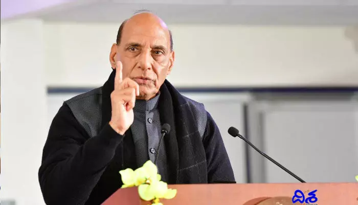 Rajnath Singh: హద్దులు దాటేందుకు భారత్ ఏమాత్రం ఆలోచించదు Rajnath Singh: హద్దులు దాటేందుకు భారత్ ఏమాత్రం ఆలోచించదు