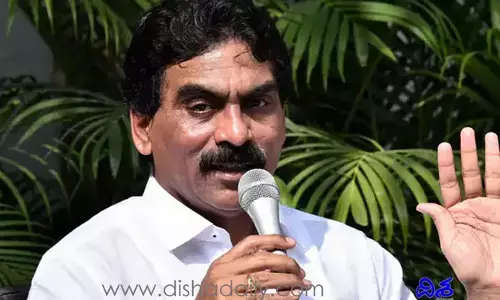 పాలిటిక్స్‌లోకి ఆంధ్రా ఆక్టోపస్ రీఎంట్రీ? రాజకీయ వర్గాల్లో హాట్‌టాపిక్