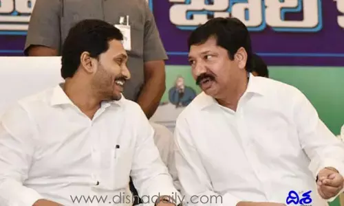 జోగి రమేష్‌కి ఊహించని షాకిచ్చిన వైసీపీ.. మార్పు అందుకేనా
