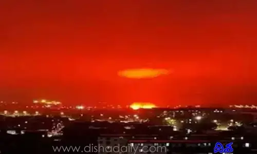 చైనాలో ఆకాశం ఎర్ర‌బ‌డింది.. అంతం ముంచుకొస్తుందంటున్న నెటిజ‌న్లు! (వీడియో)