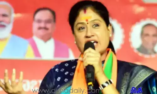 కవితకు సీబీఐ నోటీసులపై విజయశాంతి రియాక్షన్ ఇదే!