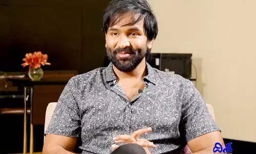 మళ్ళీ జగనే సీఎం... పవన్ కల్యాణ్‌‌పై హీరో మంచు విష్ణు కీలక వ్యాఖ్యలు