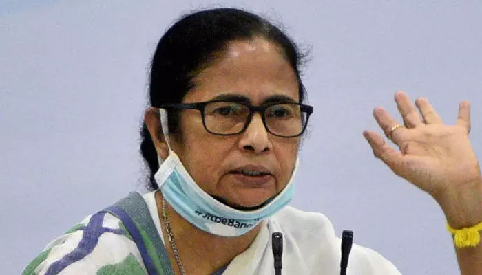 Mamata Banerjee to replace governor as chancellor of west bengal Universities