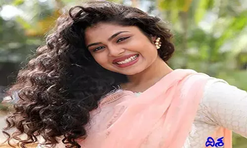 కడపలో జాతిరత్నాలు హీరోయిన్ హంగామా..
