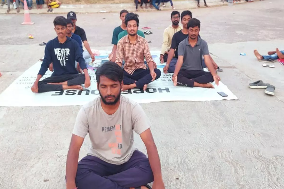 Basara IIIT Students Protest Reaches 7th day Basara IIIT Students Protest Reaches 7th day