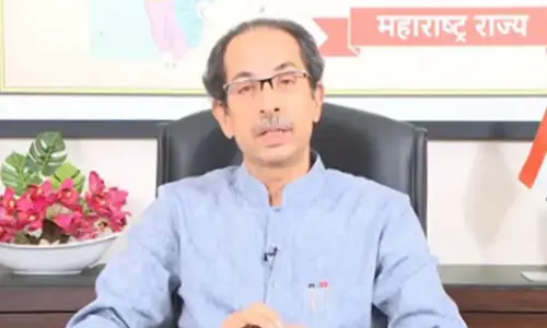 Uddhav Thackeray Tests Corona Positive
