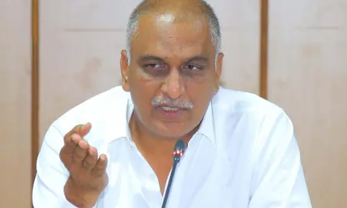 Minister Harish Rao Demands to Respond Kishan Reddy Over Paddy Procurement