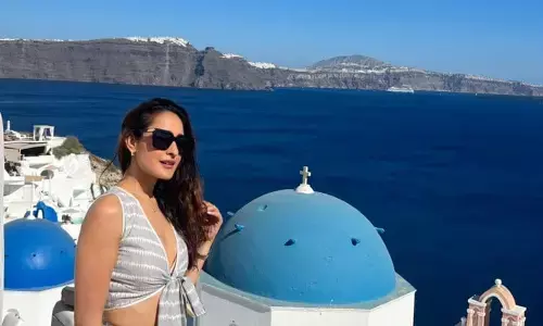 Pragya Jaiswal Actress Photos Stills Gallery