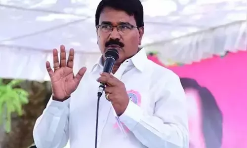 పదేళ్లు రైతులకు అండగా ఉన్నాం: మాజీ మంత్రి
