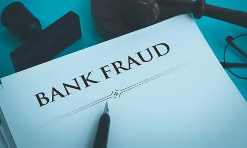 బ్యాంకుల్లో తగ్గిన రూ. 100 కోట్లకు పైన మోసాలు!