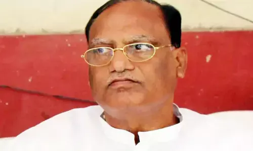 ప్లాష్.. ప్లాష్.. ప్రమాదం నుంచి బయటపడ్డ గుత్తా సుఖేందర్ రెడ్డి