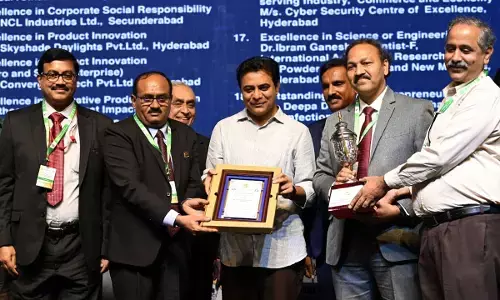 తెలంగాణలో పవర్ హాలిడే లేదు.. ప్రకటించిన కేటీఆర్​