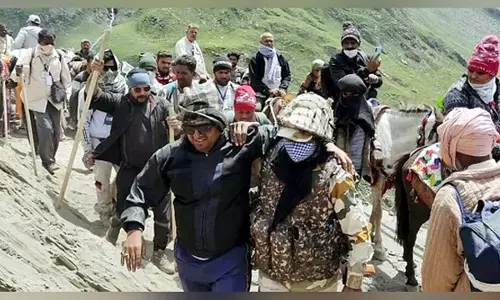 Amarnath Yatra Temporarily Suspended Due To Bad Weather