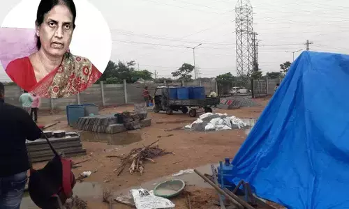 TRS Leader Manohar Reddy Demands Sabitha Indra Reddy Resign
