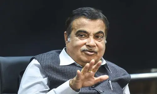 Petrol Vehicles Will vanish From India After 5 Years, Says Nitin Gadkari