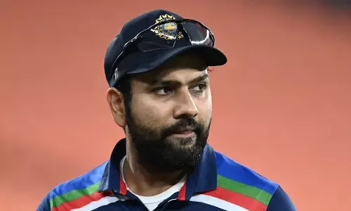 బ్రేకింగ్: పీకల్లోతు కష్టాల్లో భారత్.. 10 ఓవర్లకే ఐదు వికెట్లు