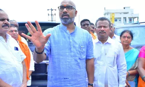 MP Arvind Reacts Over Attack On his In Erdandi Village
