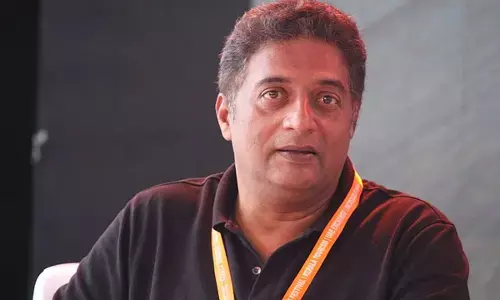 Prakash Raj Sensational Comments On Mahesh Babu Sarileru Neekevvaru Movie