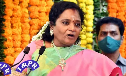 KCR may not go for early elections, says Tamilisai