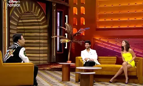 ఇద్దరు హీరోయిన్లతో ఒకేసారి డేటింగ్‌.. సై అంటున్న రౌడీ హీరో