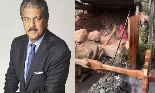 Anand Mahindra Shares Primitive Mechanical device Video
