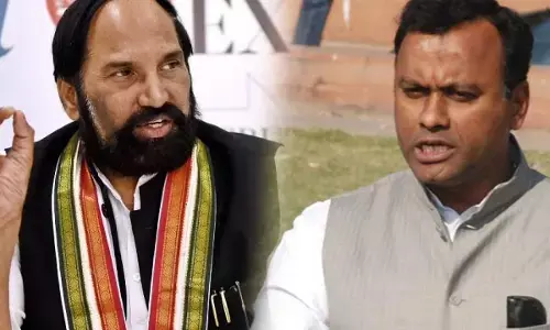 Uttam Kumar Reddy Meets Komatireddy Rajagopal Reddy