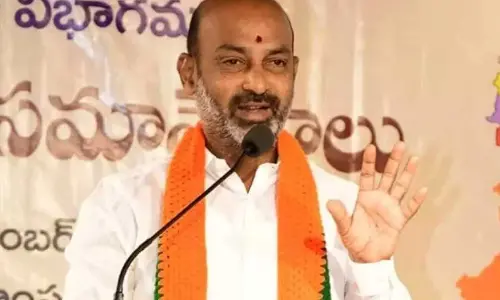 25 మంది ఎమ్మెల్యేలు టచ్⁭లో ఉన్నారు.. బీజేపీ రాష్ట్ర అధ్యక్షుడు బండి సంజయ్