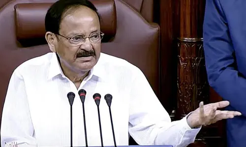 PM Modi Lauds Outgoing Vice President Venkaiah Naidu