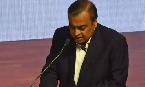 Mukesh Ambani did not take Salary for Second Consecutive Year due to Corona Pandemic