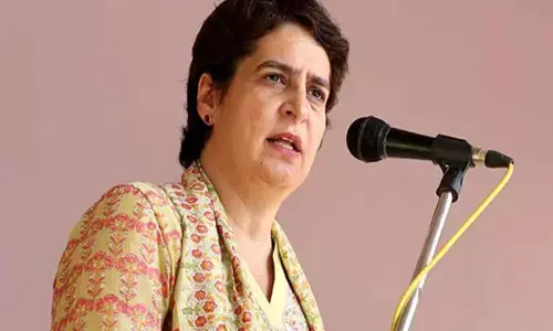 Priyanka Gandhi Tests Corona Positive