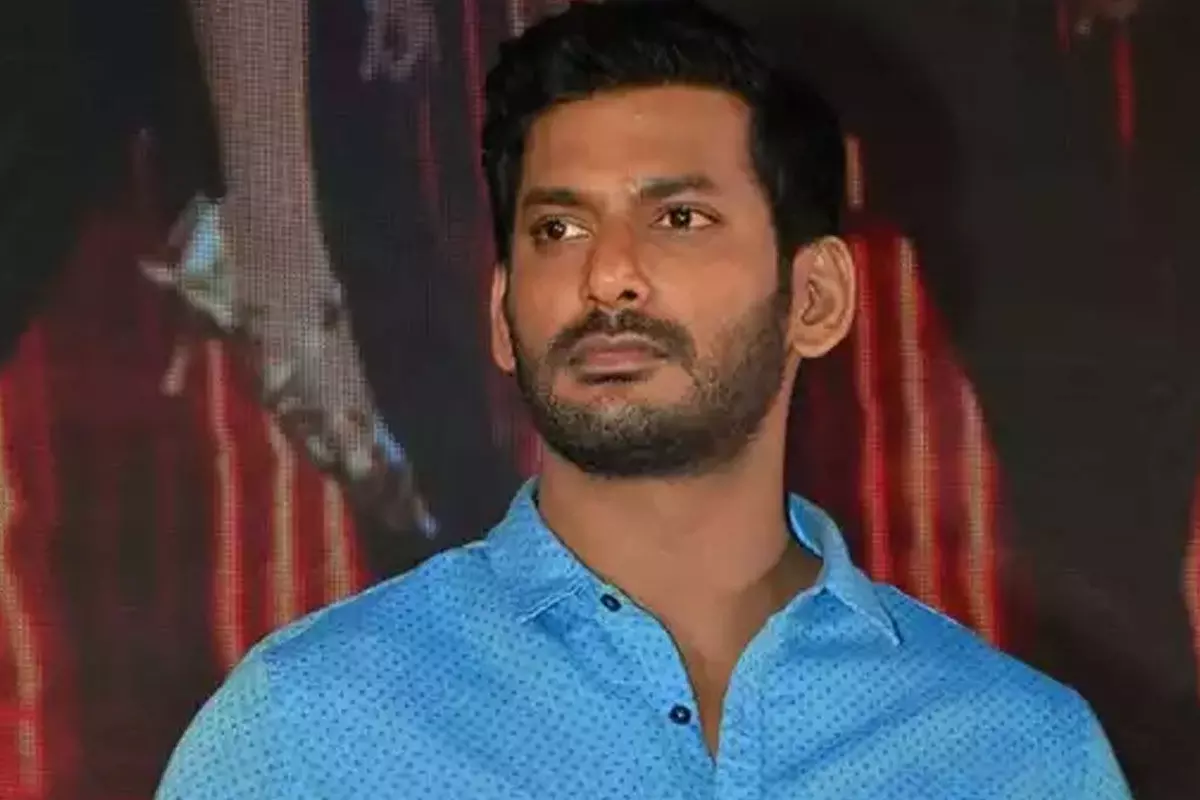 Actor Vishal gets Injured While Shooting for Mark Antony