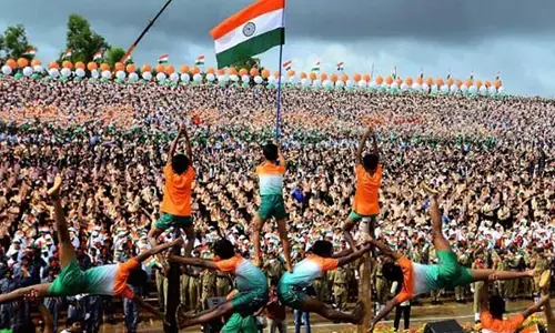 Avoid Large Gatherings follow Covid Guidelines In Independence Day Celebrations