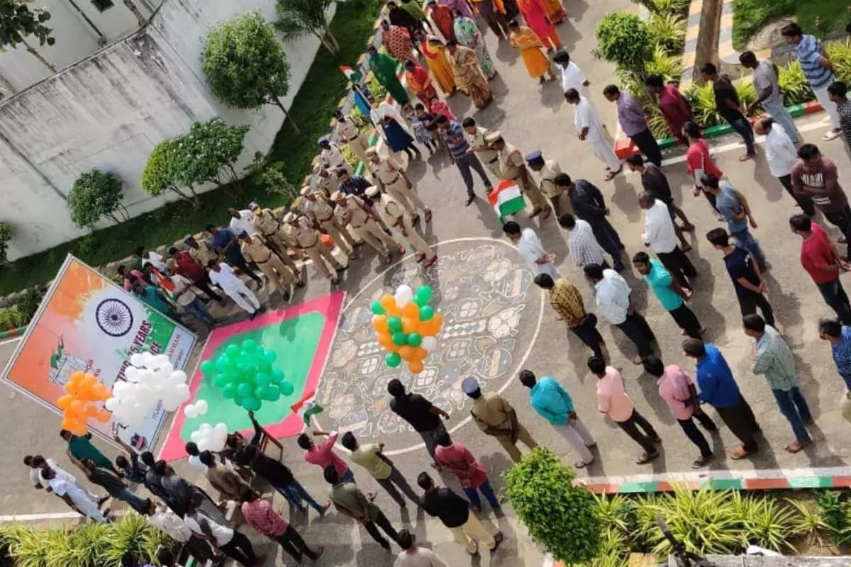 Swatantra Bharata Vajrotsavam Celebrations In Khammam Jail