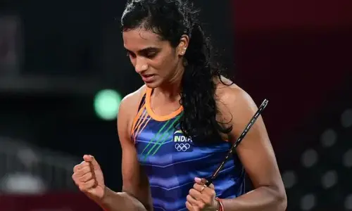 ఆసియా చాంపియన్‌షిప్‌లో సింధు శుభారంభం