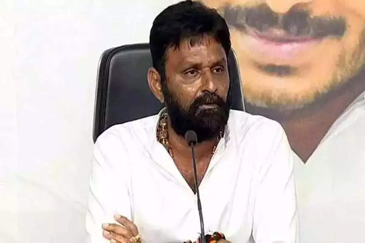 Kodali Nani Slams TDP Leaders On MP Madavs Video Kodali Nani Slams TDP Leaders On MP Madavs Video