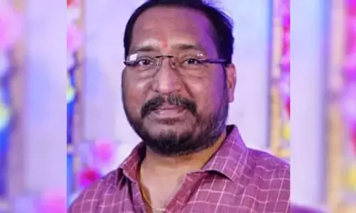 వజ్రోత్సవ వేడుకల్లో విషాదం.. గజనీ దండయాత్ర గురించి చెబుతూ..