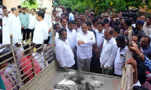 హంతకులకు మాజీ మంత్రి తుమ్మల వార్నింగ్.. కృష్ణయ్య కుటుంబానికి భరోసా