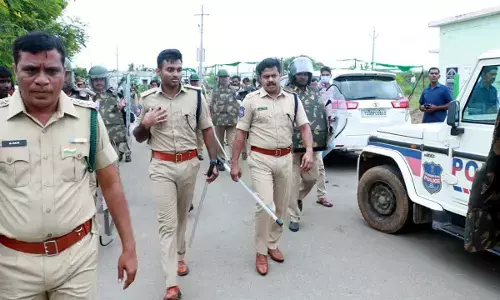 తెల్దారుపల్లిలో 144 సెక్షన్.. రంగంలోకి సీపీ విష్ణువారియర్