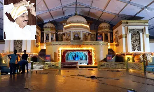 కళ్లు చెదిరేలా 100 ఎకరాల్లో ఏర్పాట్లు.. అట్టహాసంగా పొంగులేటి కూతురు రిసెప్షన్