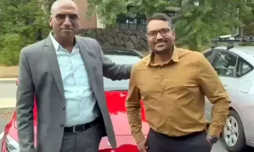 అమెరికాలో వరంగల్ యువకుడ్ని అభినందించిన R. S. Praveen Kumar