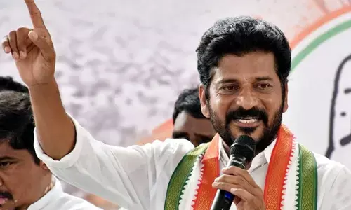 కేంద్రమంత్రిని చూస్తే ఆ సామెత గుర్తొస్తున్నది: Revanth Reddy