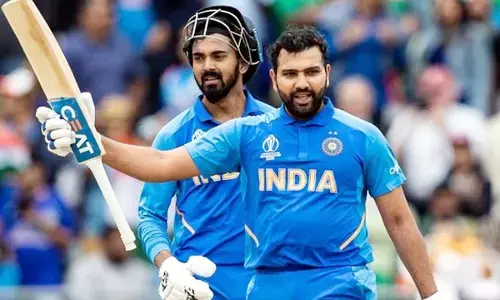 నాటు నాటు పాటకు Rohit Sharma, KL Rahul డ్యాన్స్ (వీడియో)
