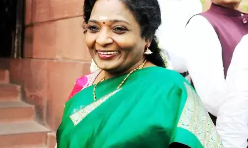 వేడెక్కిన తెలంగాణ రాజకీయం.. ఢిల్లీ టూర్ లో Governor - Dr. Tamilisai Soundararajan