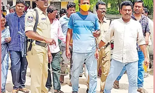 ప్రాజెక్టుల మాటున ఎన్నో త్యాగాలు!వారి కన్నీళ్లు ఆగేదెప్పుడు?