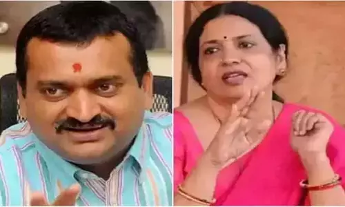 అన్ని పార్టీలు తిరిగిన ఆదర్శ దంపతులు.. జీవితకు Bandla Ganesh  కౌంటర్