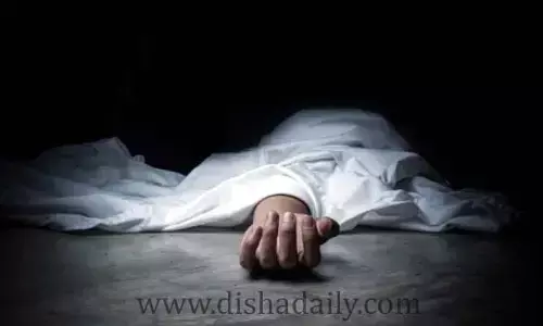 పండుగపూట విషాదం.. తల్లి, ఏడాది చిన్నారి మృతి