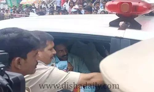 ఖైరతాబాద్‌‌లో వద్ద ఉద్రిక్తత.. MLA రాజాసింగ్ అనుచరులు అరెస్ట్