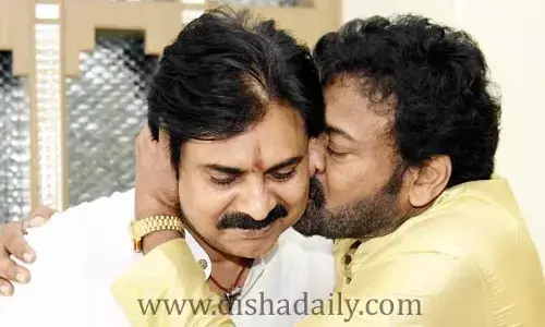 పవర్ స్టార్‌కు మెగాస్టార్ స్పెషల్ బర్త్ డే విషెస్
